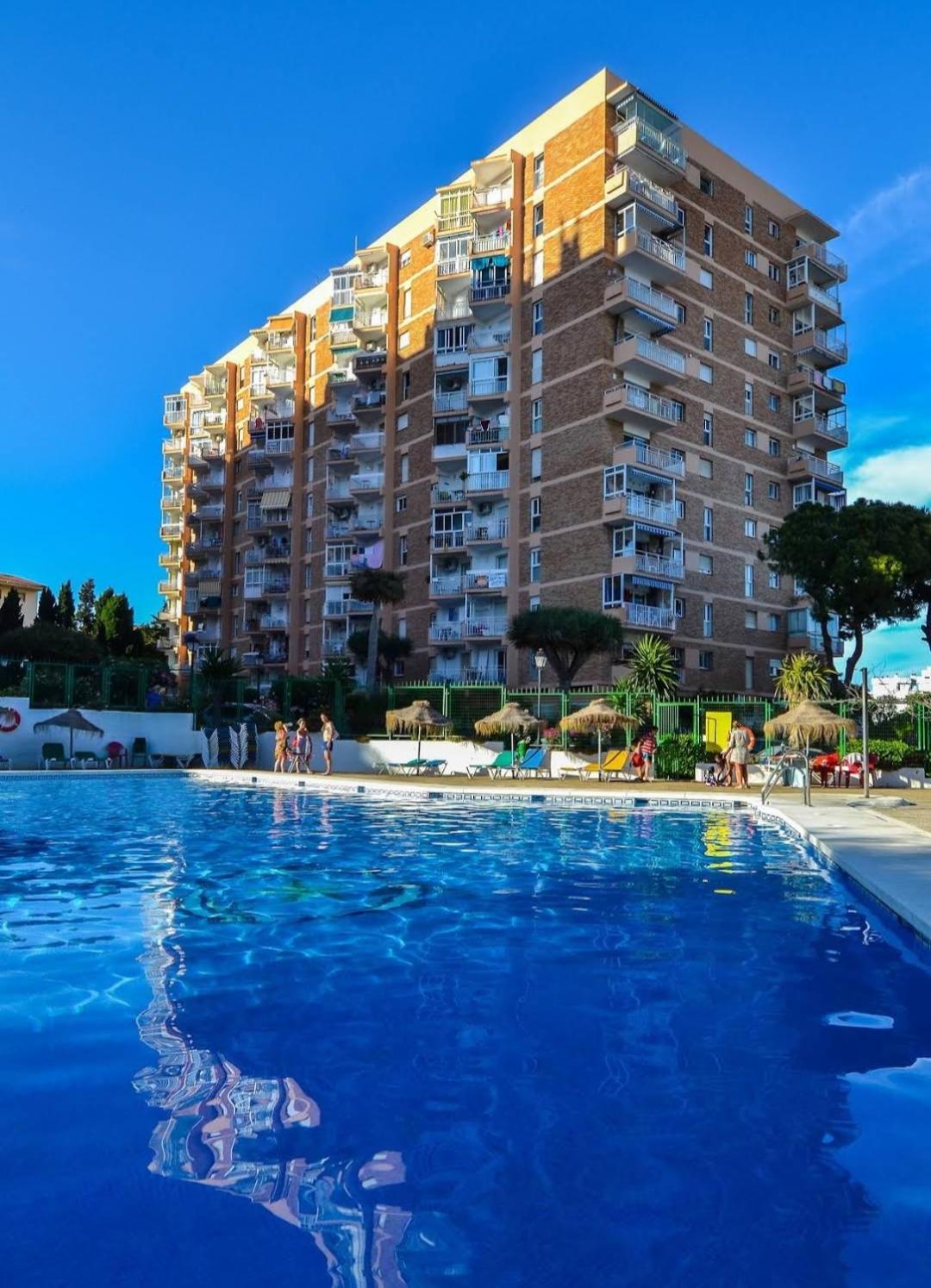 Acuario Apartments Benalmadena 1 Bedroom, 2 Bathrooms Bagian luar foto